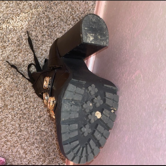 Steve Madden combat boots with jewels - Picture 3 of 4